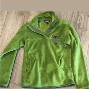 Patagonia Size Small 9/10 no stains